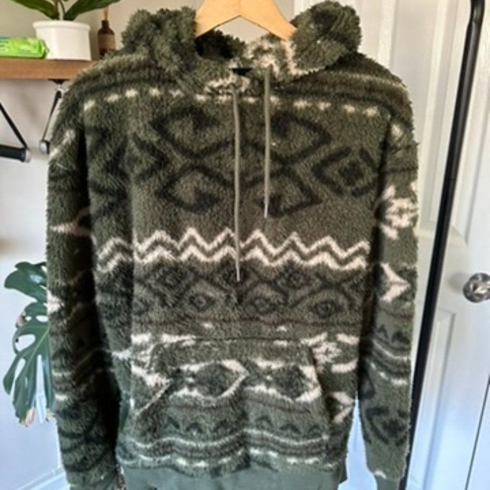 Cotton On Men's Sherpa Sweater Size M